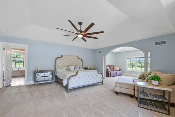 $1,449,900 | W292-s5474 Fox Run Court, Waukesha, WI 53189