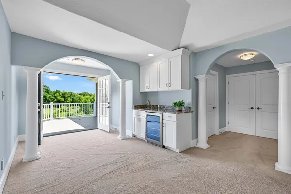 $1,449,900 | W292-s5474 Fox Run Court, Waukesha, WI 53189