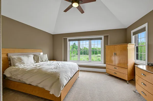 $1,449,900 | W292-s5474 Fox Run Court, Waukesha, WI 53189