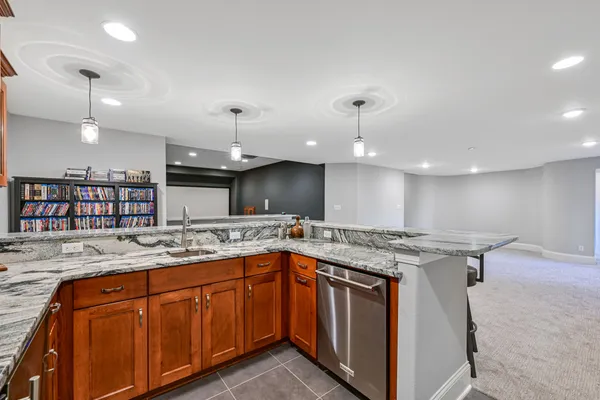 $1,449,900 | W292-s5474 Fox Run Court, Waukesha, WI 53189