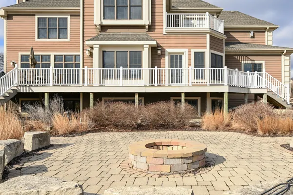 $1,449,900 | W292-s5474 Fox Run Court, Waukesha, WI 53189