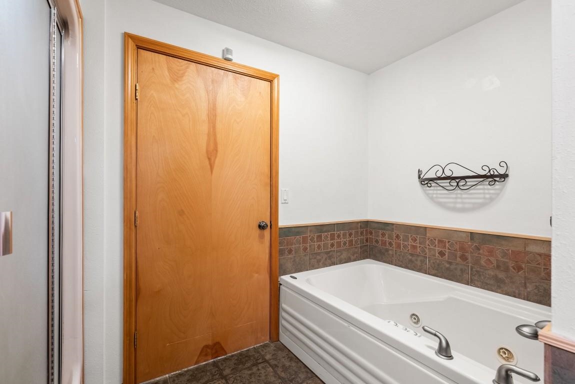 2426 Cheney Spokane Road Cheney, WA 99004 - Photo 19 of 48