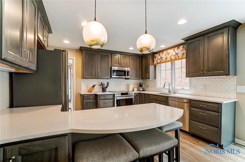 29181 Bates Road Perrysburg, OH 43551 - Photo 12 of 49 Gallery Image 12