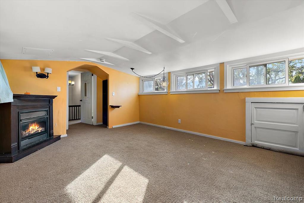 5815 Chicago Road Warren, MI 48092 - Photo 30 of 47