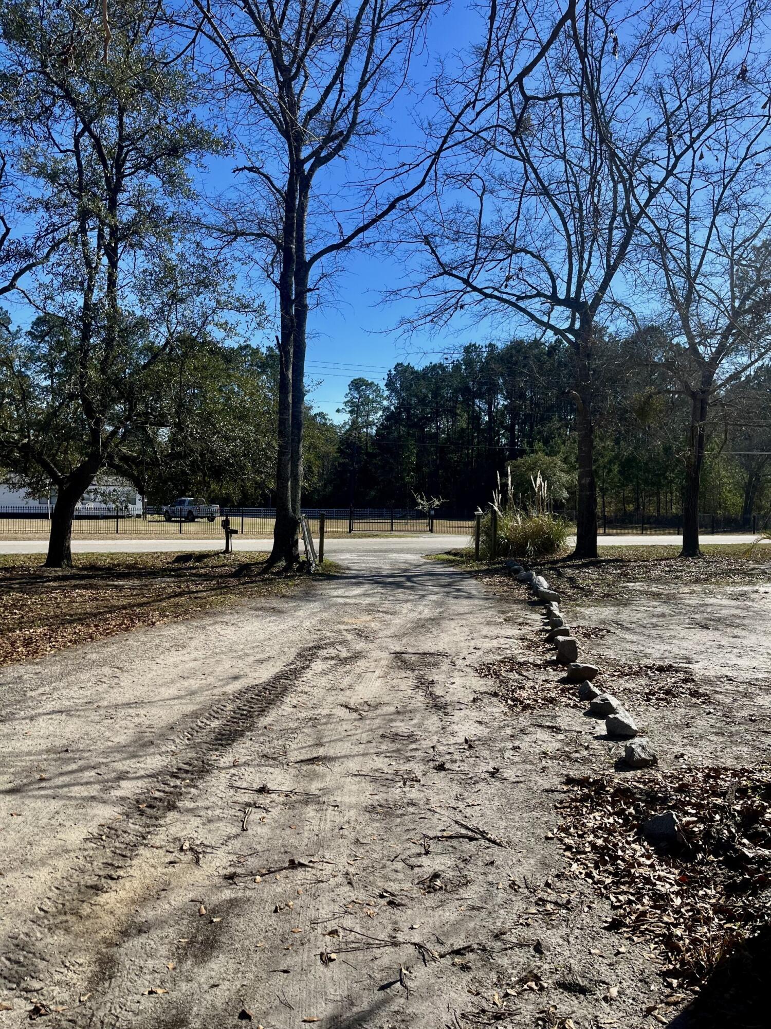 563 Chestnut Road Walterboro, SC 29488 - Photo 21 of 23 thumbnail_IMG_5631