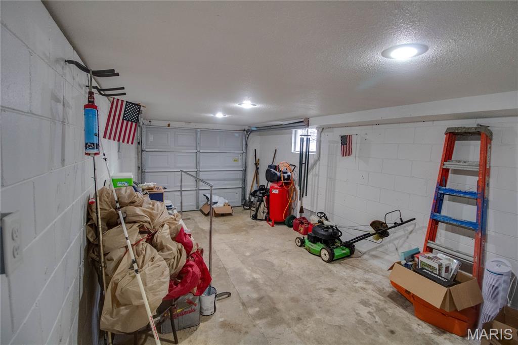 602 North Walnut Street Bethalto, IL 62010 - Photo 25 of 31