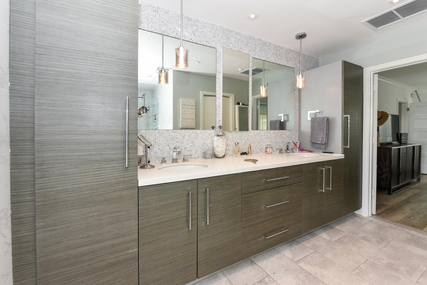 880 Hickory Terrace Boca Raton, FL 33486 - Photo 19 of 38 a bathroom with a double vanity sink mirror and double