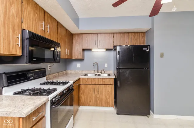 $199,900 | 1001 Danielle Road, Lebanon, IN 46052