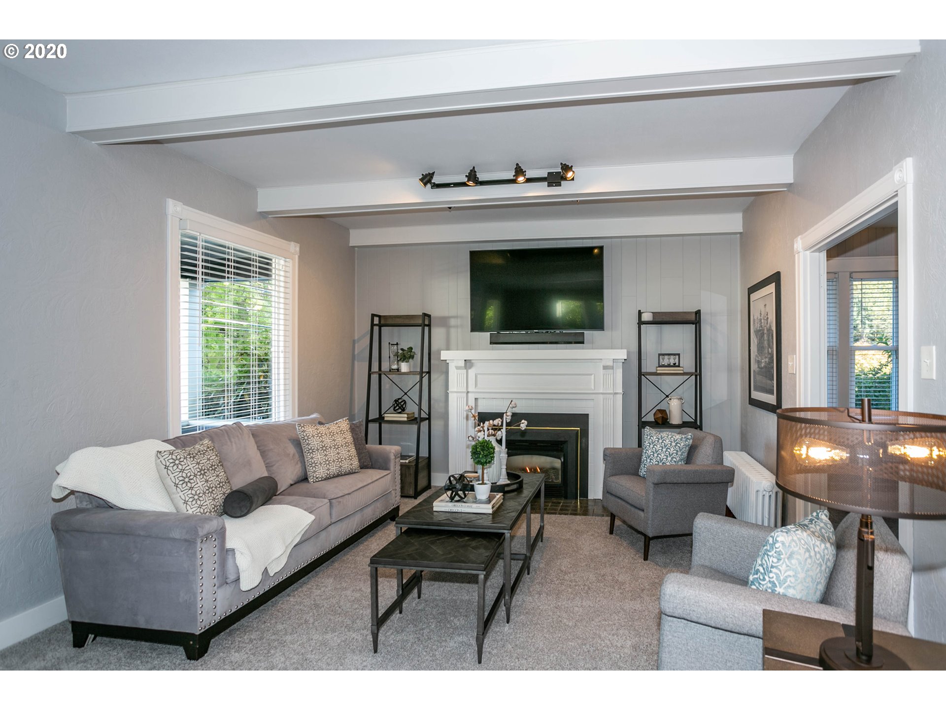 502 Abernethy Road Oregon City, OR 97045 - Photo 3 of 32 Gallery Image 3