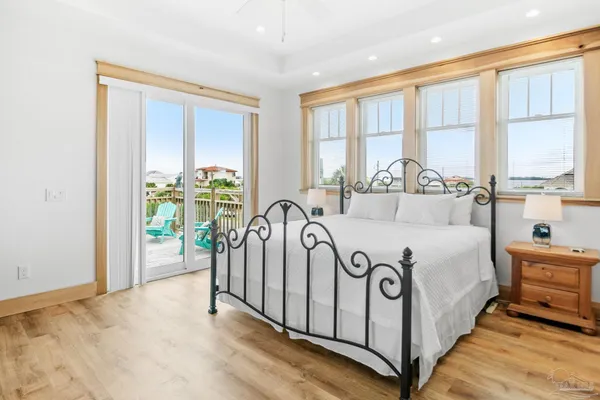 $2,390,000 | 800 Via De Luna Drive, Pensacola Beach, FL 32561