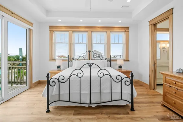 $2,390,000 | 800 Via De Luna Drive, Pensacola Beach, FL 32561