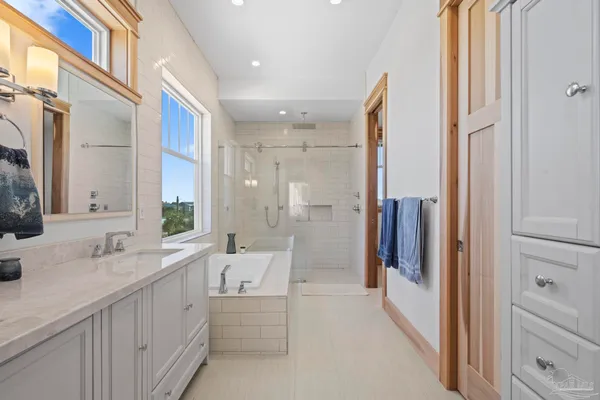 $2,390,000 | 800 Via De Luna Drive, Pensacola Beach, FL 32561