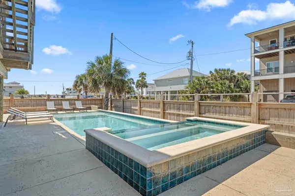 $2,390,000 | 800 Via De Luna Drive, Pensacola Beach, FL 32561