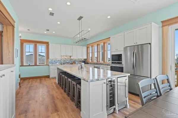 $2,390,000 | 800 Via De Luna Drive, Pensacola Beach, FL 32561