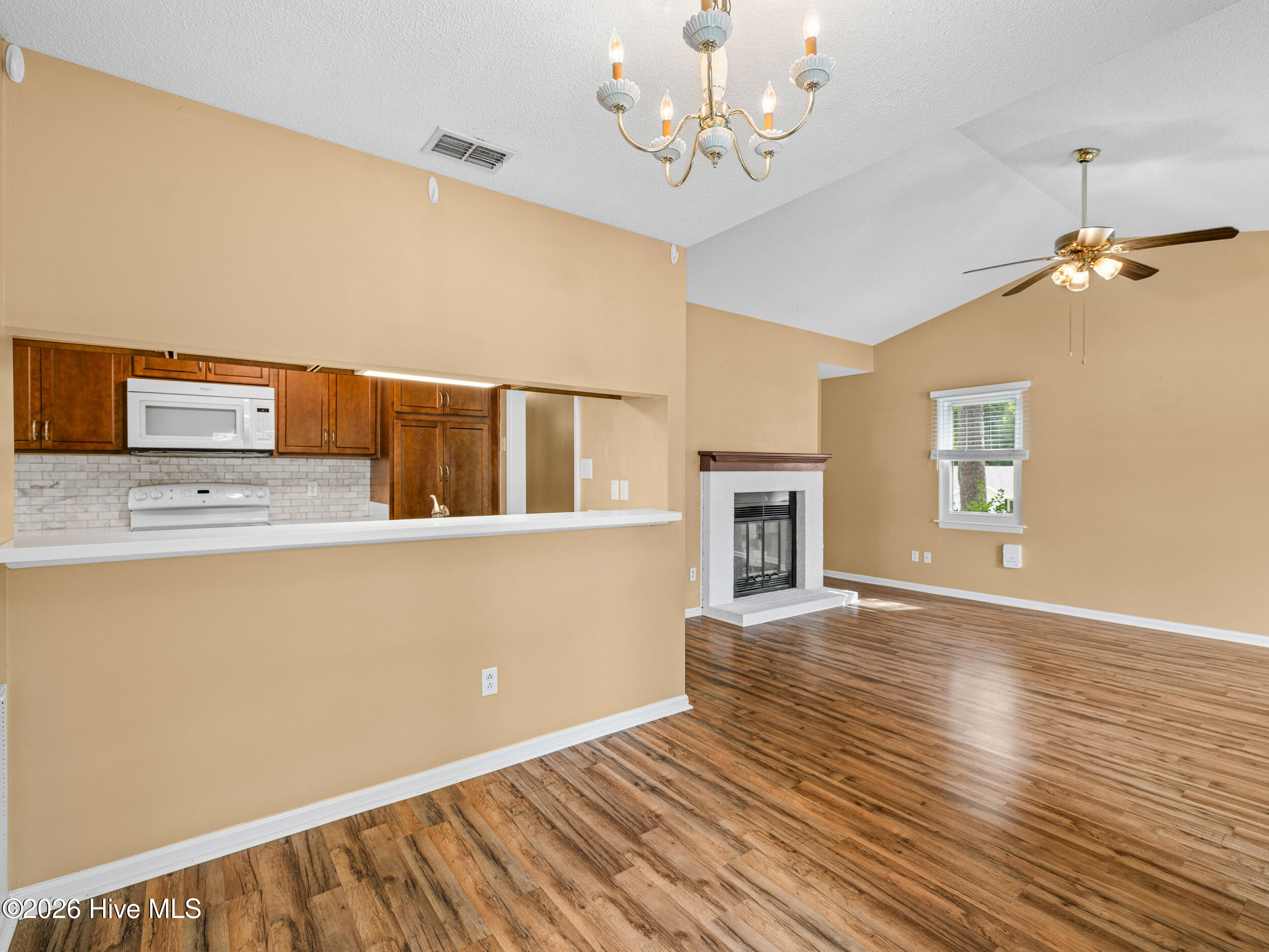 542 Shadowridge Road Jacksonville, NC 28546 - Photo 11 of 33 Gallery Image 11