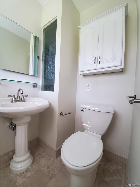 2181 Chalet Drive Rochester Hills, MI 48309 - Photo 12 of 26