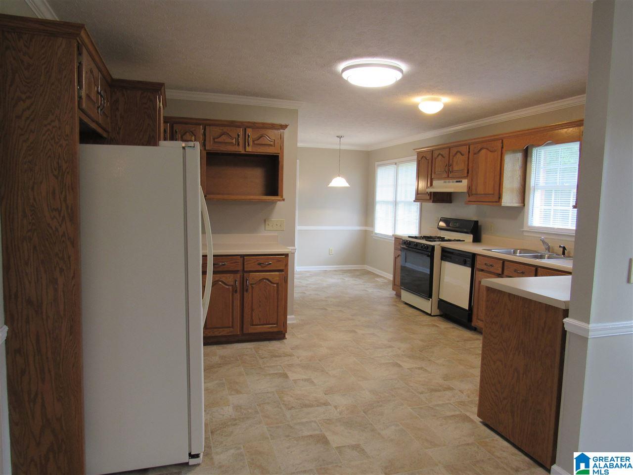 459 Cobb Road Munford, AL 36268 - Photo 5 of 19 Gallery Image 5