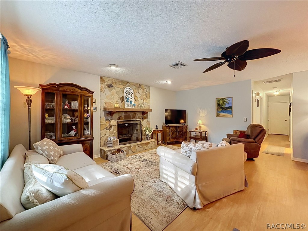 620 Whitney Avenue Inverness, FL 34452 - Photo 7 of 64