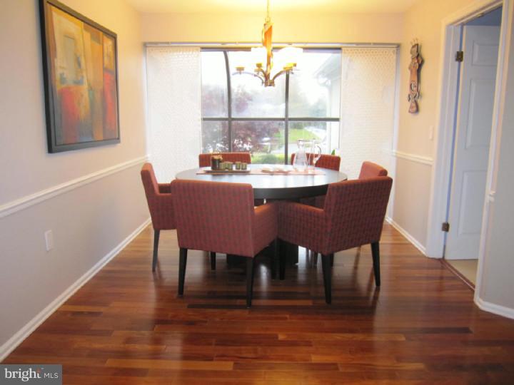 18 Brians Way Princeton Junction, NJ 08550 - Photo 7 of 16 Breakfast Room