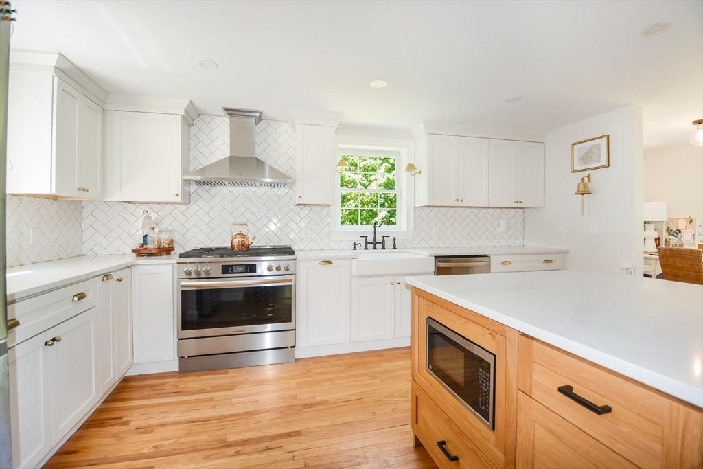 95 Tiffany Road Norwell, MA 02061 - Photo 6 of 40