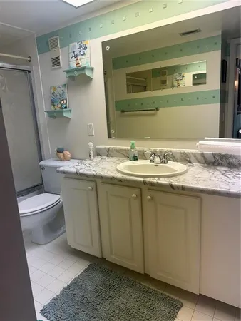 $2,200 | 4900 Brittany Drive South, Unit 411, St. Petersburg, FL 33715