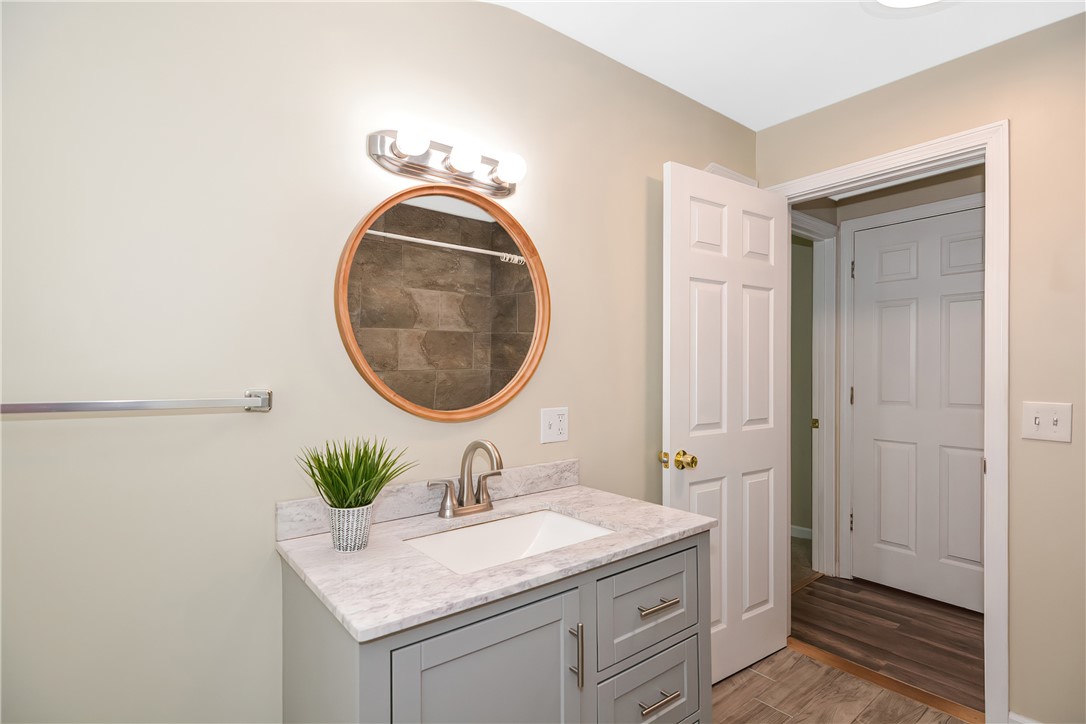 394 Arnold Road Coventry, RI 02816 - Photo 18 of 30