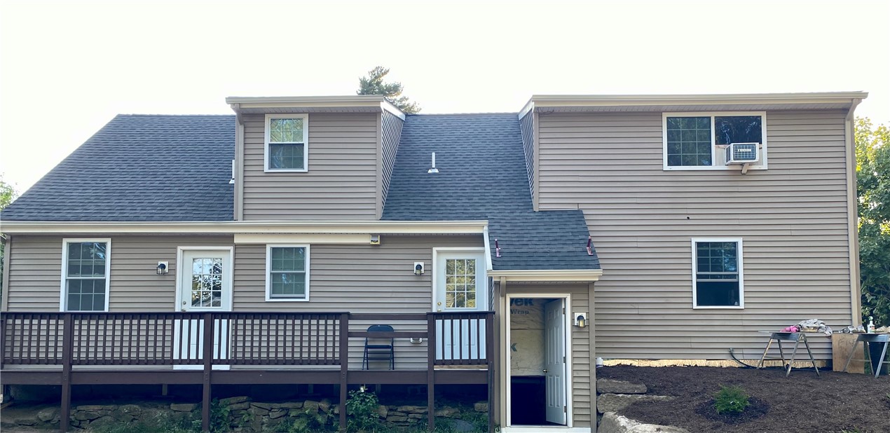 394 Arnold Road Coventry, RI 02816 - Photo 2 of 30