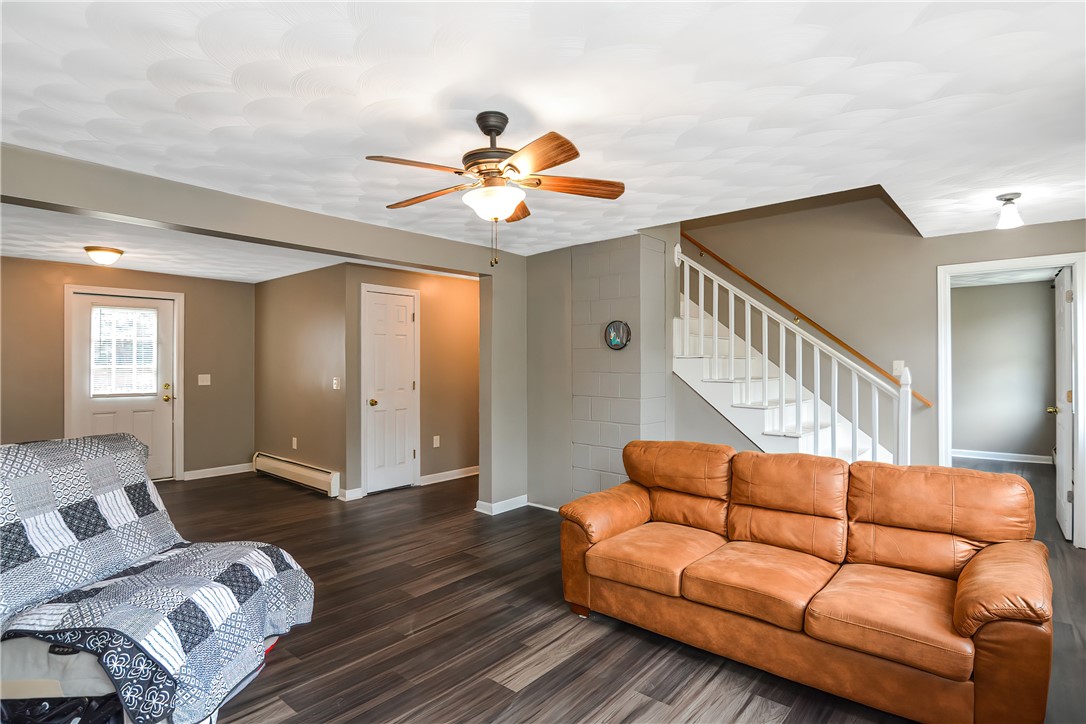 394 Arnold Road Coventry, RI 02816 - Photo 7 of 30