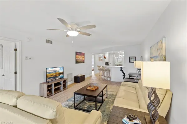 $5,500 | 840 Gulf Pavillion Drive, Unit 103, Naples, FL 34108