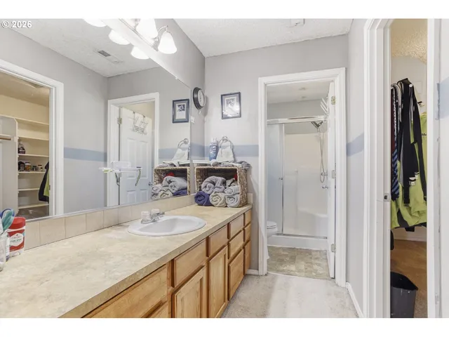 $439,900 | 147 Southwest Wright Avenue, Troutdale, OR 97060