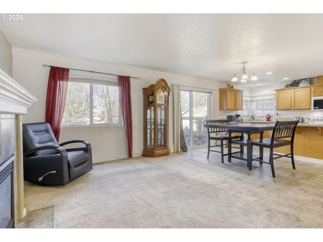 $439,900 | 147 Southwest Wright Avenue, Troutdale, OR 97060