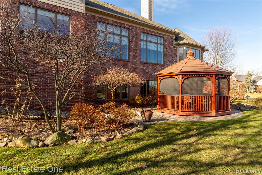 658 Langley Road Rochester Hills, MI 48309 - Photo 6 of 55