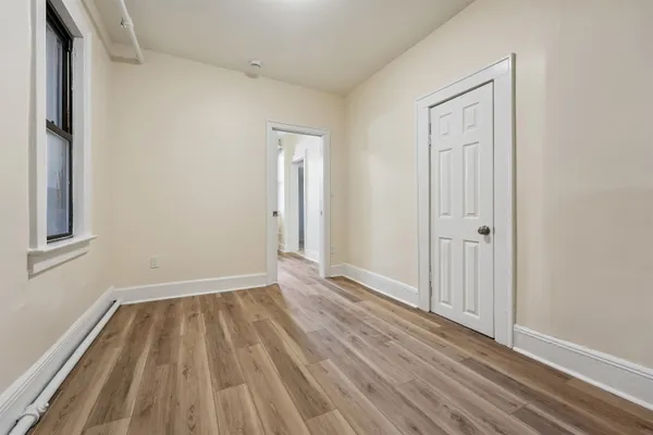 $1,950 | 7 Bender Place, Unit 3, Cliffside Park, NJ 07010