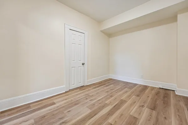 $1,950 | 7 Bender Place, Unit 3, Cliffside Park, NJ 07010