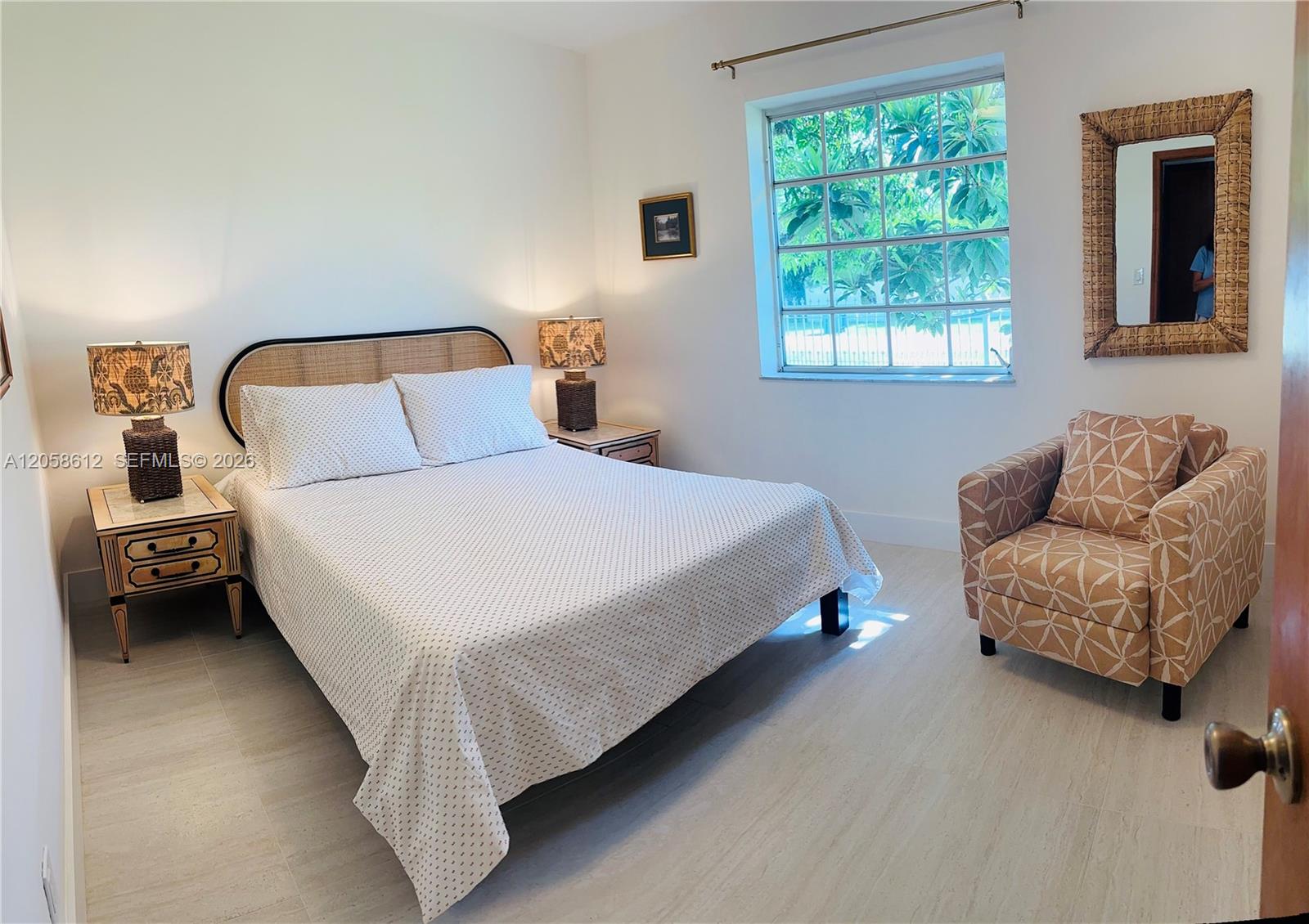 6401 Southwest 39th Terrace Miami, FL 33155 - Photo 4 of 27 2nd bedrrom