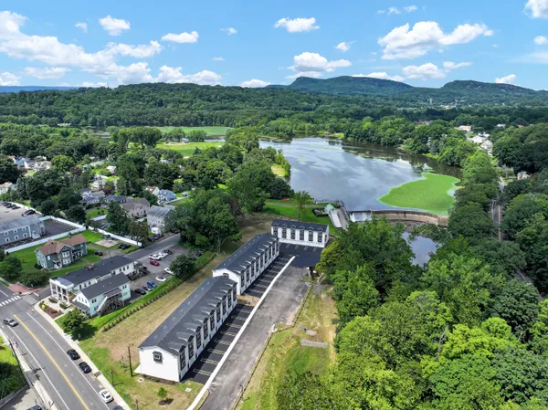 $354,999 | 33 Main Street, Unit 16, Meriden, CT 06451