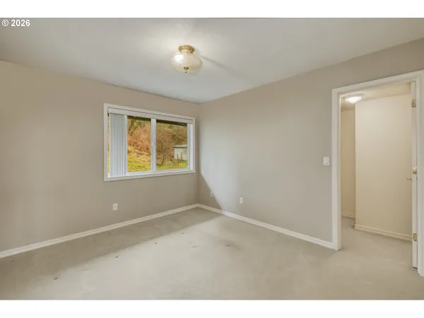 $879,000 | 9690 Southeast 257th Drive, Damascus, OR 97089