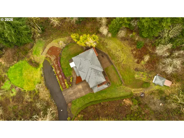 $879,000 | 9690 Southeast 257th Drive, Damascus, OR 97089