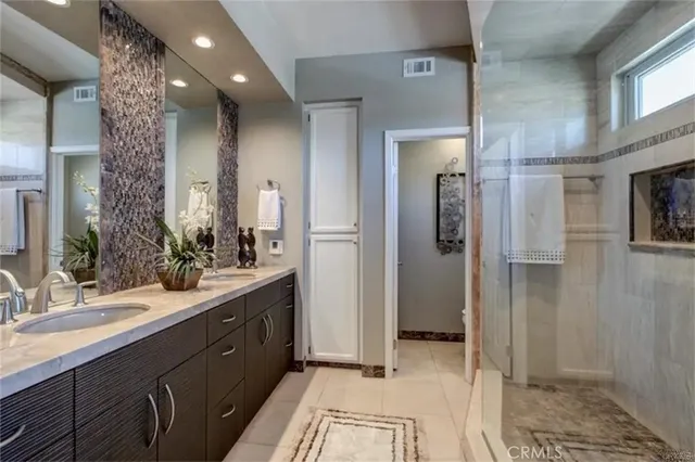 $8,900 | 123 10th Street, Huntington Beach, CA 92648