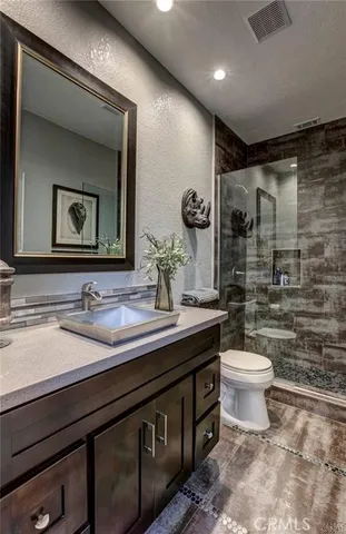 $8,900 | 123 10th Street, Huntington Beach, CA 92648