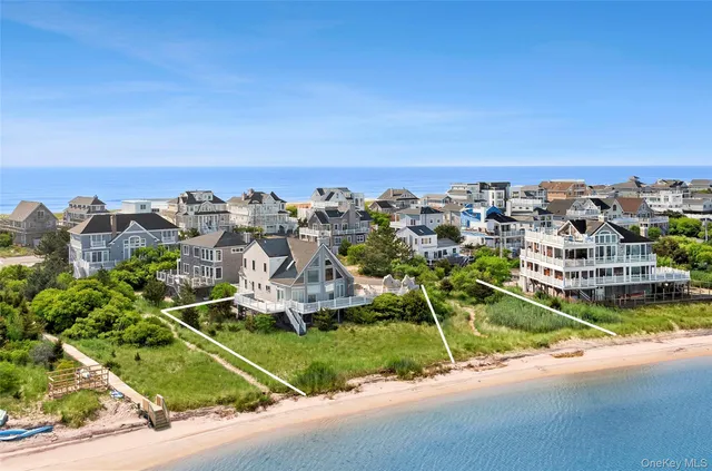 $4,500,000 | 8 Dune Lane, Westhampton Beach, NY 11978