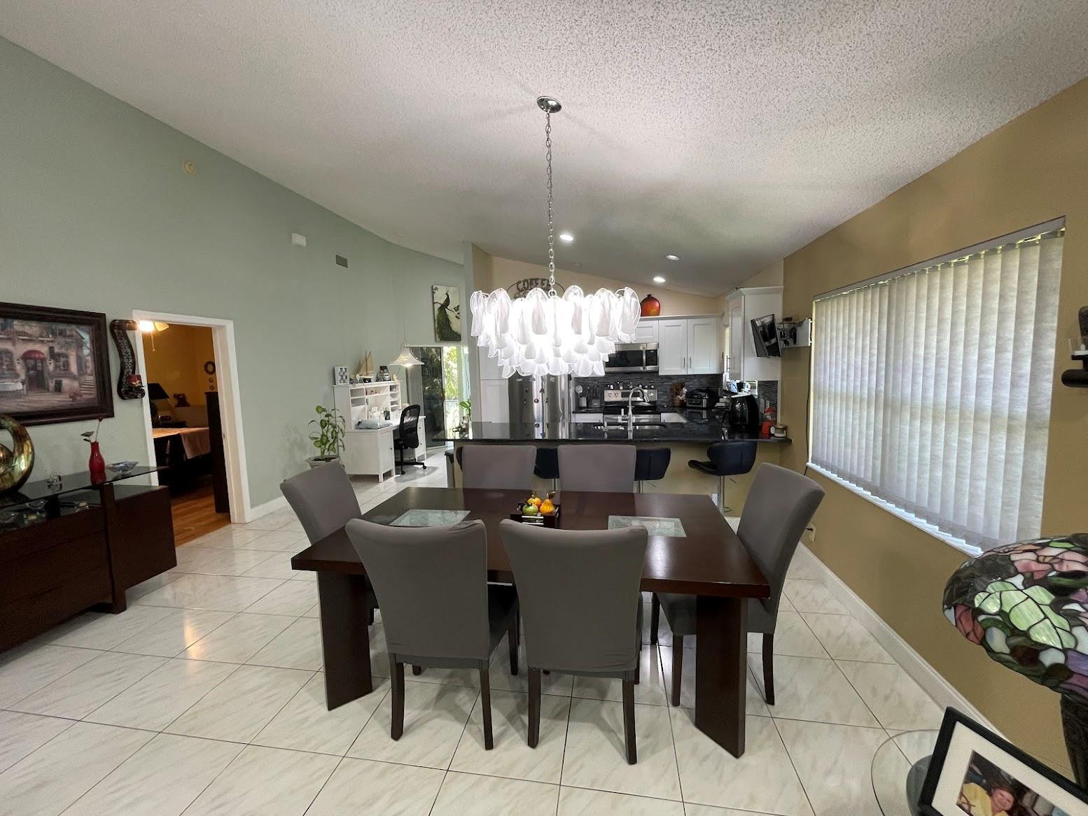 11088 Rios Road Boca Raton, FL 33498 - Photo 9 of 37 Photo 9