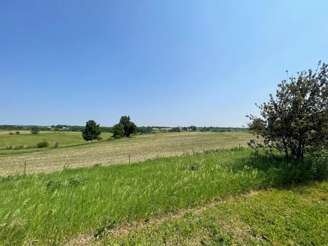 $150,000 | 23 Highway 23, Mineral Point, WI 53565