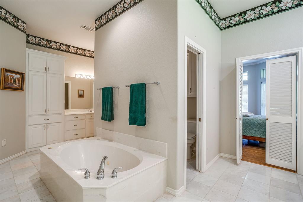 8412 Ravenswood Road Granbury, TX 76049 - Photo 16 of 39 Gallery Image 16