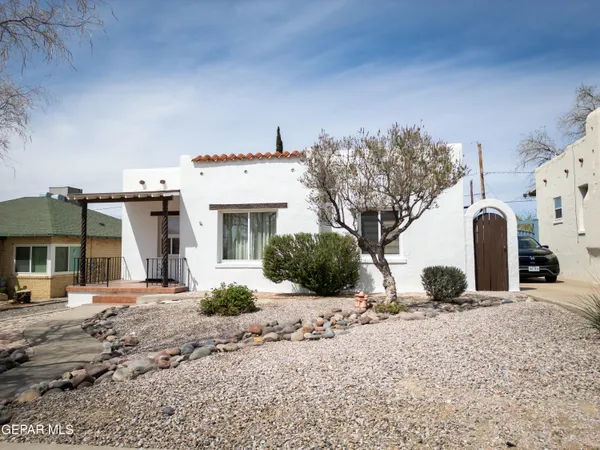 $450,000 | 1211 Mesita Drive, El Paso, TX 79902