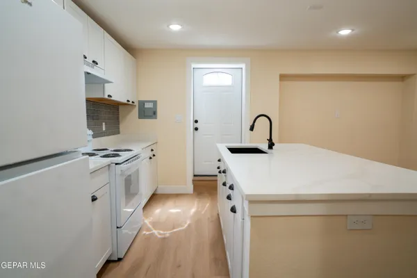 $450,000 | 1211 Mesita Drive, El Paso, TX 79902