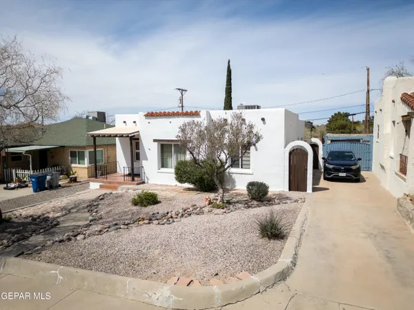 $450,000 | 1211 Mesita Drive, El Paso, TX 79902