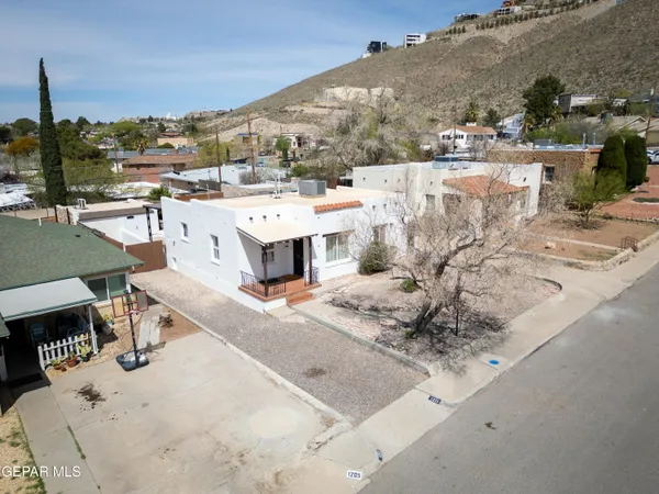 $450,000 | 1211 Mesita Drive, El Paso, TX 79902