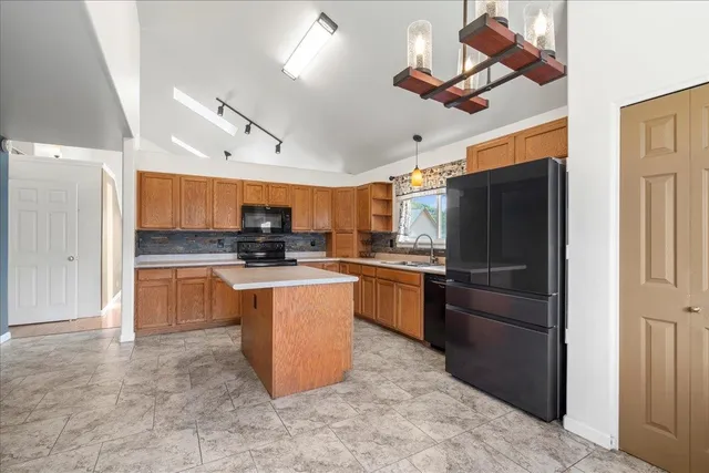 $1,199,000 | 48 Kuuhale Place, Kahului, HI 96732