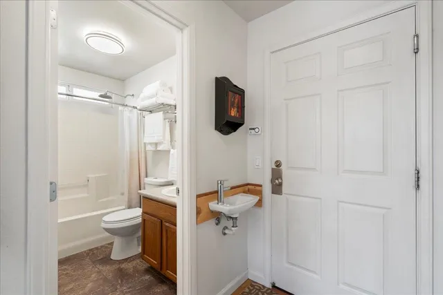 $1,199,000 | 48 Kuuhale Place, Kahului, HI 96732